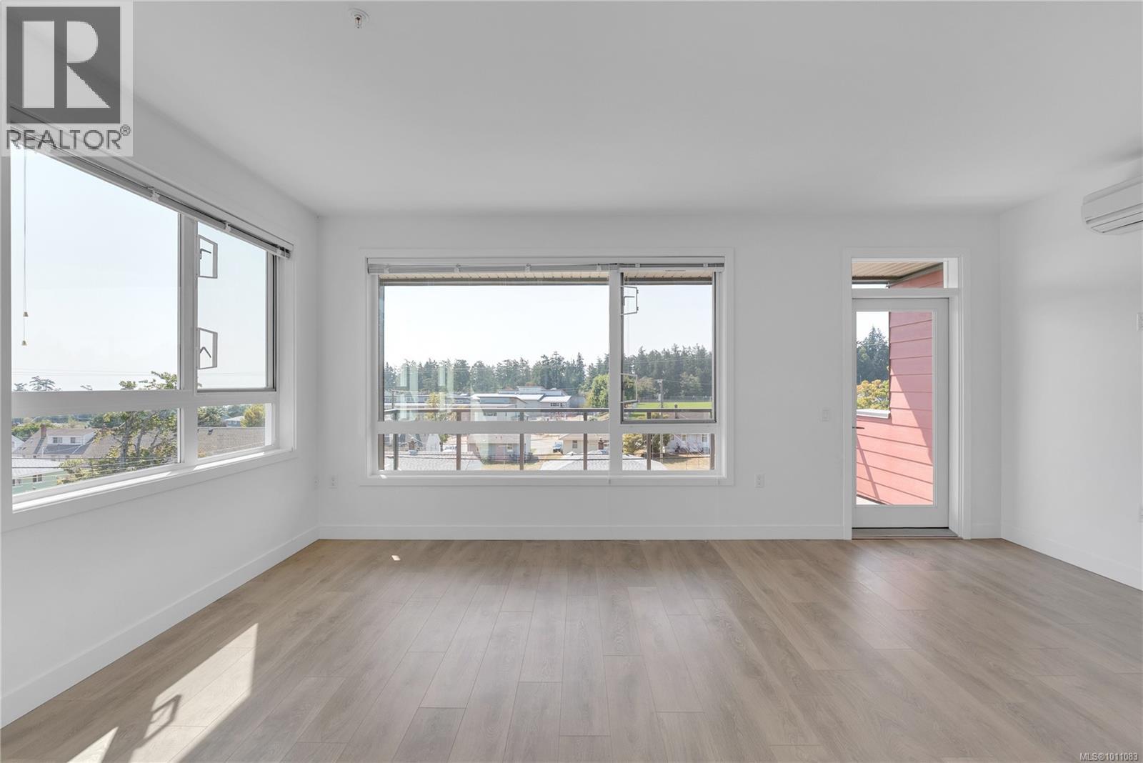 Photo 13 of 307 300 Belmont Rd, Colwood BC