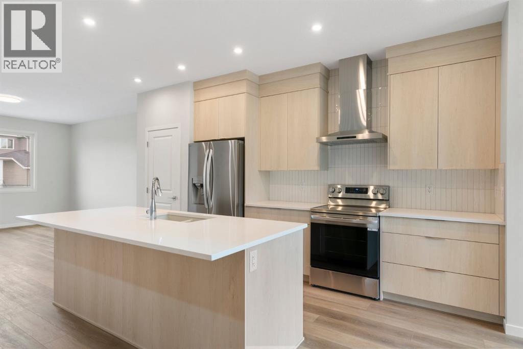 Photo 1 of 672 Buffaloberry Manor Se, Calgary AB