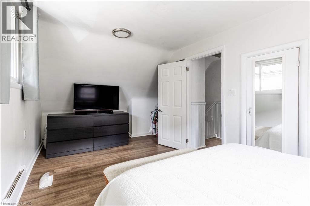 Photo 17 of 55 East 26th Street, Hamilton ON