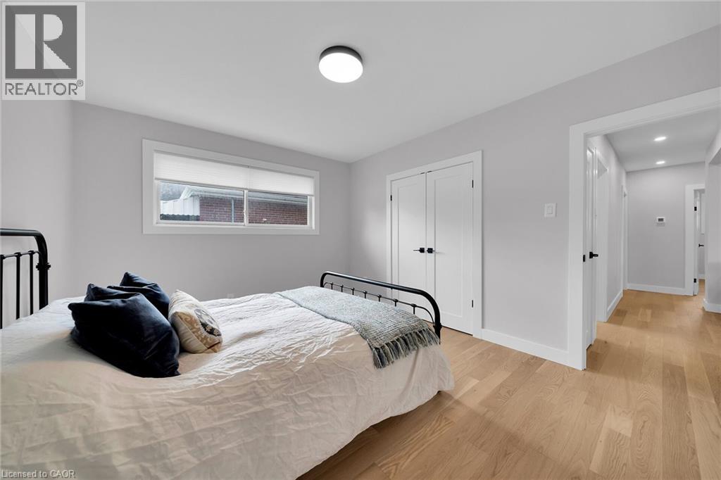 Photo 19 of 441 Elmwood Avenue, Hamilton ON