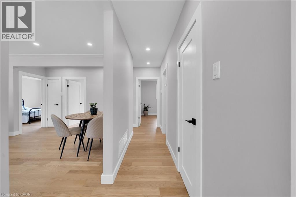Photo 15 of 441 Elmwood Avenue, Hamilton ON