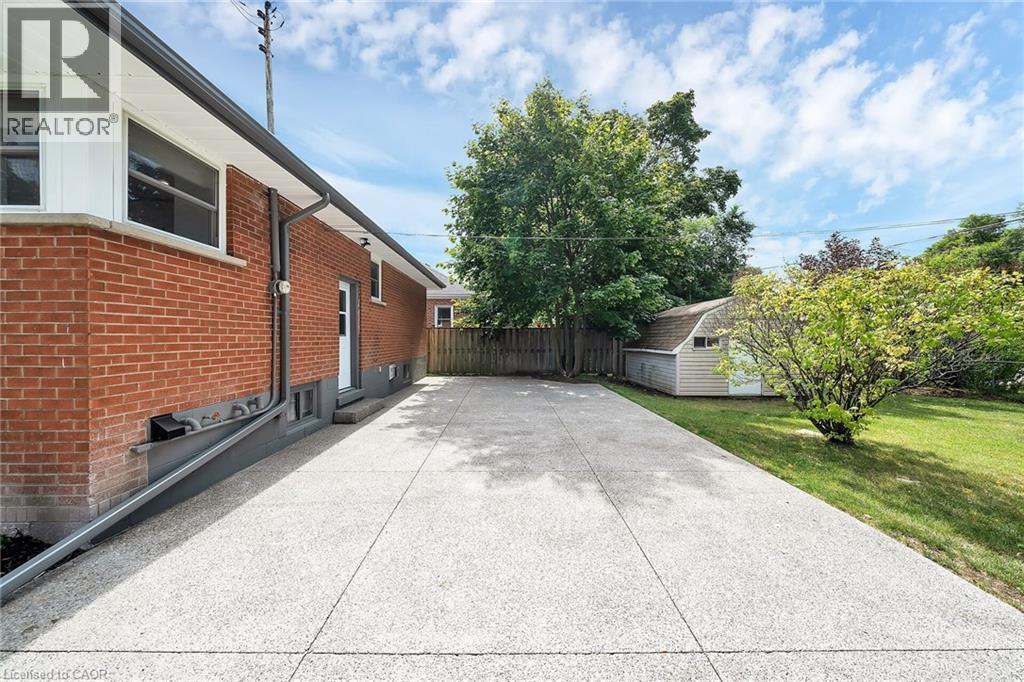 Photo 37 of 441 Elmwood Avenue, Hamilton ON