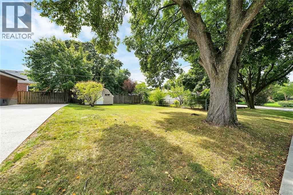 Photo 39 of 441 Elmwood Avenue, Hamilton ON