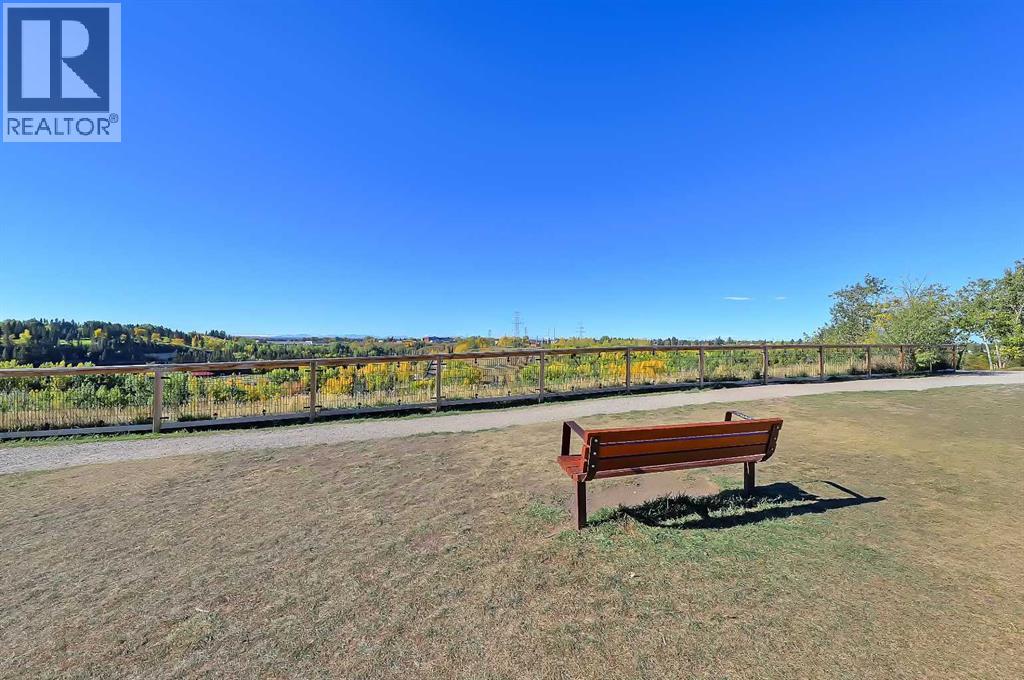 Photo 41 of 1 512 56 Avenue Sw, Calgary AB