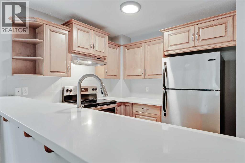 Photo 9 of 1 512 56 Avenue Sw, Calgary AB