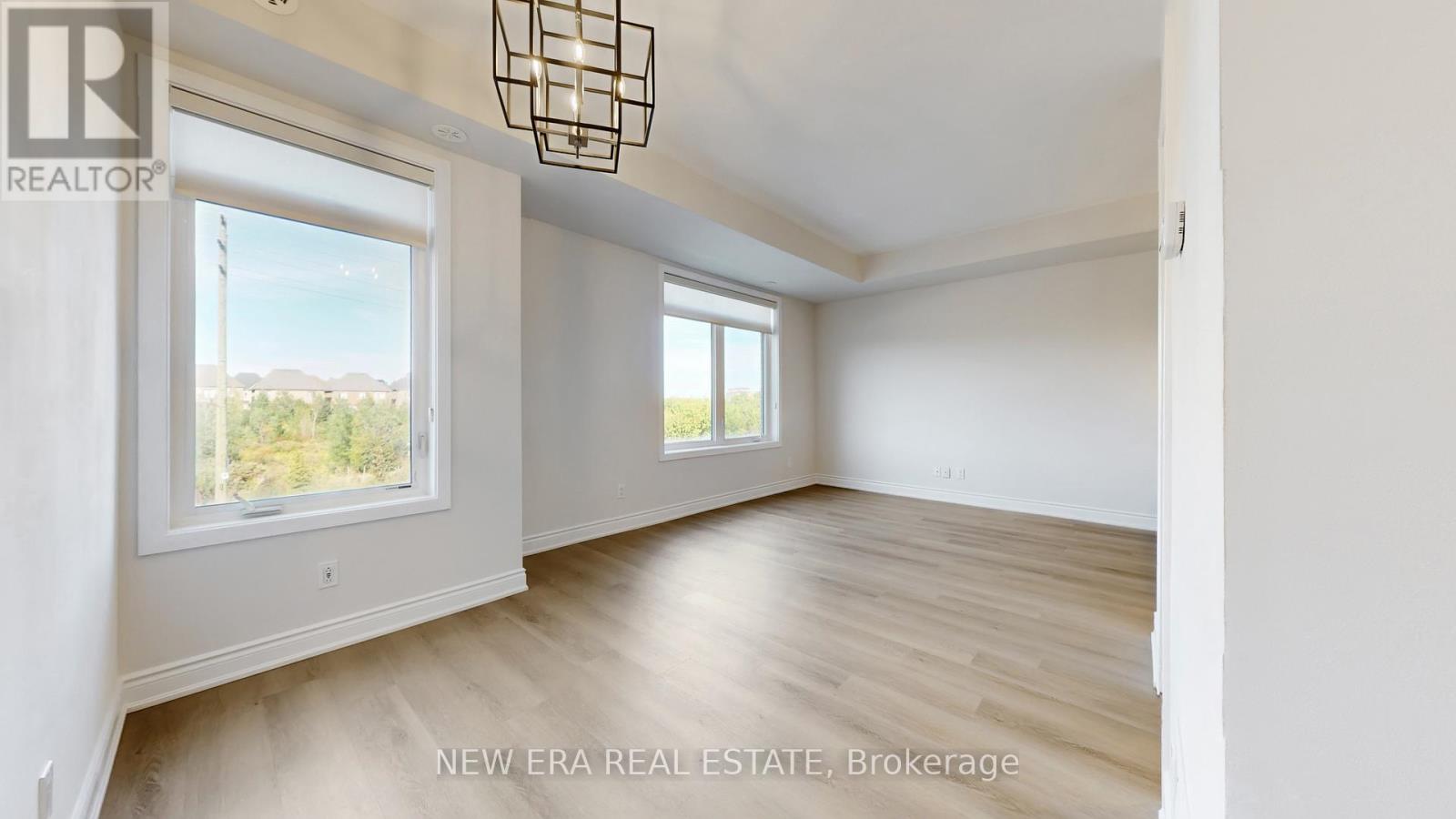 Photo 11 of 321 3078 Sixth Line, Oakville ON