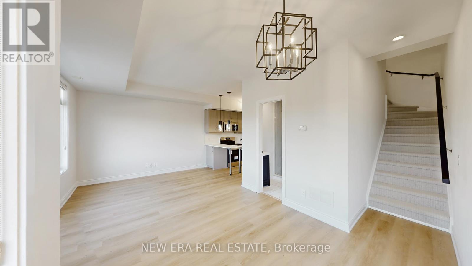 Photo 14 of 321 3078 Sixth Line, Oakville ON