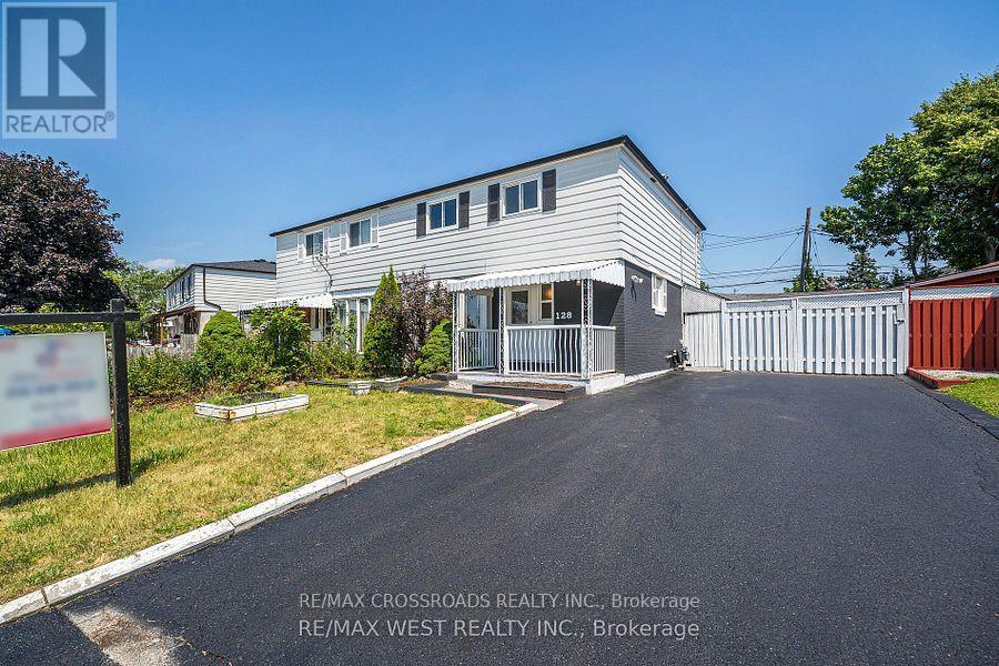 Photo 1 of 128 Avondale Boulevard, Brampton ON