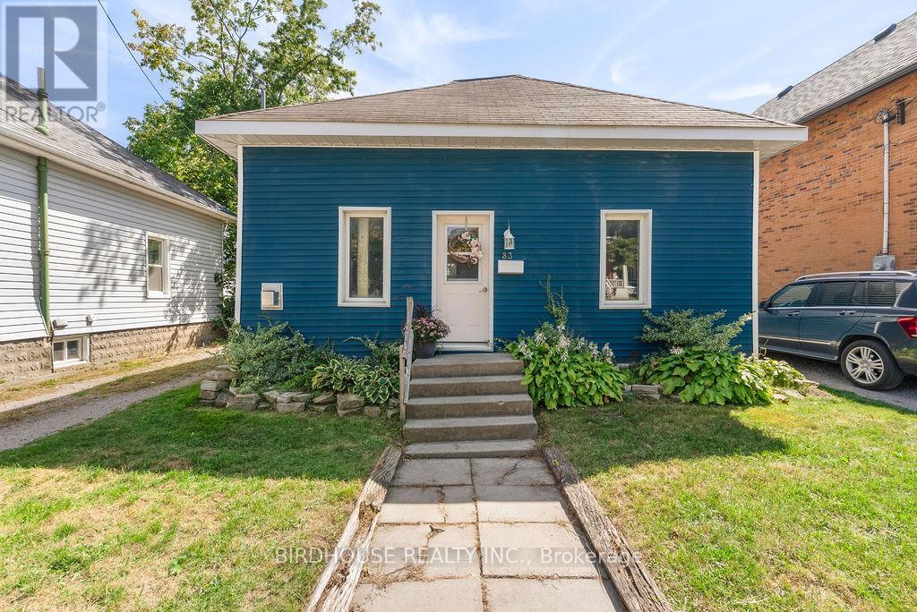 Photo 4 of 83 Durham Street W, Kawartha Lakes ON