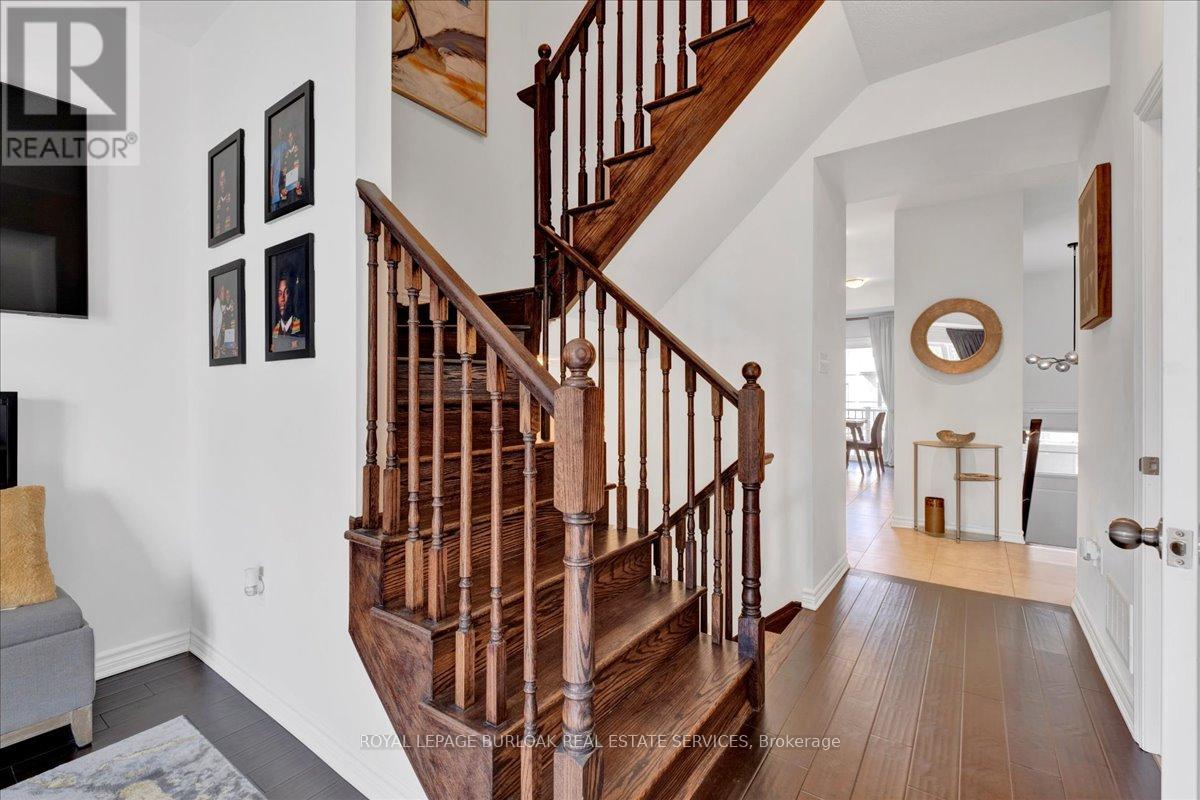 Photo 12 of 26 383 Dundas Street E, Hamilton ON