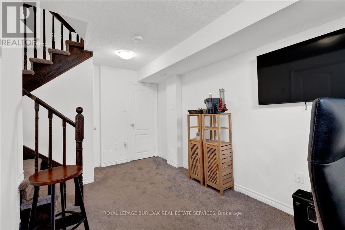 Photo 25 of 26 383 Dundas Street E, Hamilton ON