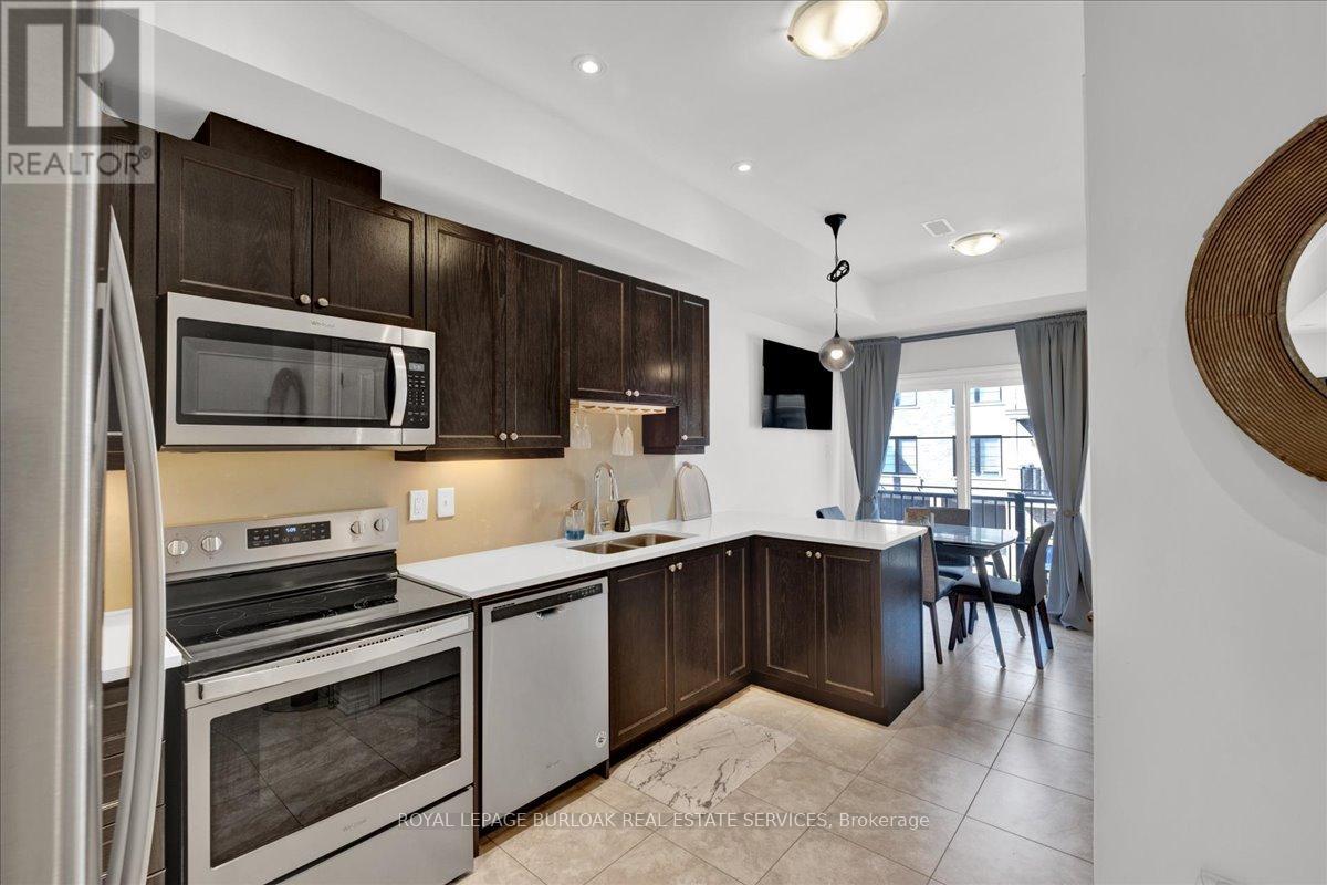 Photo 7 of 26 383 Dundas Street E, Hamilton ON