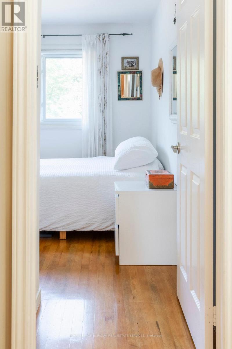 Photo 19 of 19 Fieldgate Street, Hamilton ON