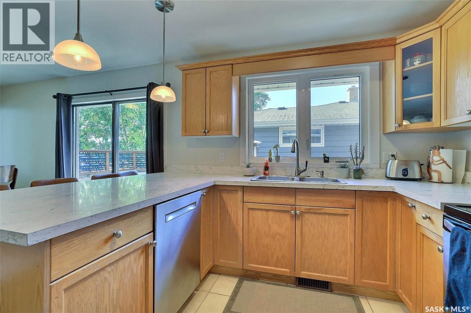 Photo 12 of 3428 Wascana Street, Regina SK