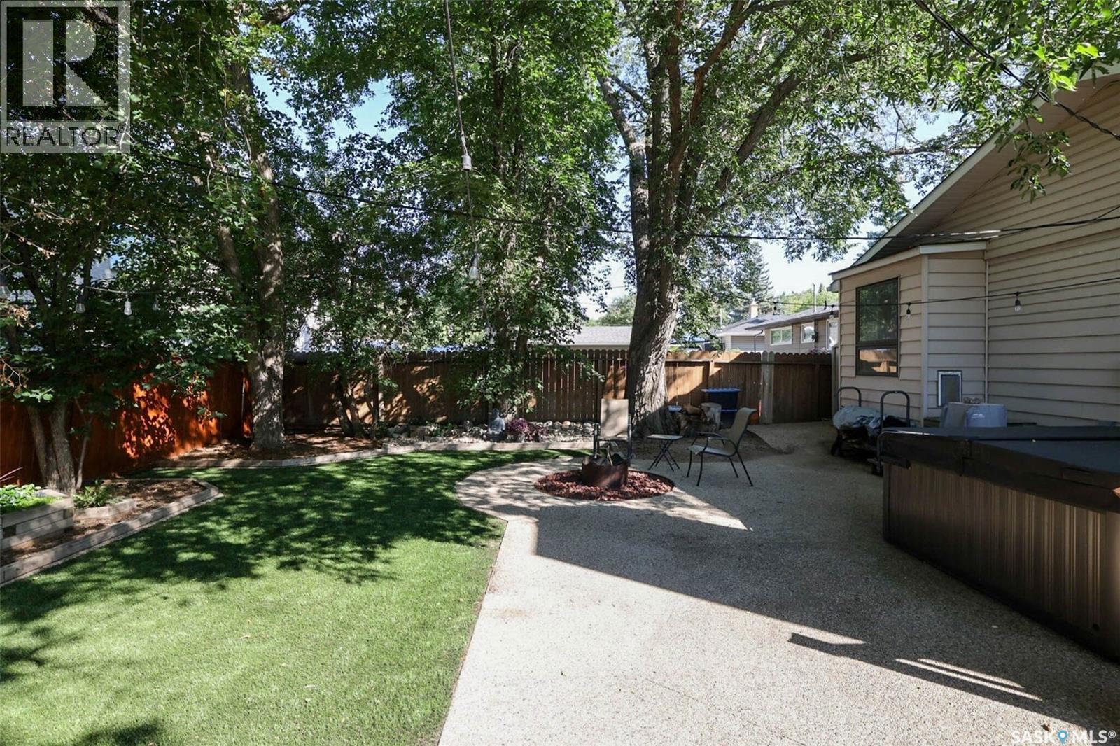 Photo 35 of 3428 Wascana Street, Regina SK