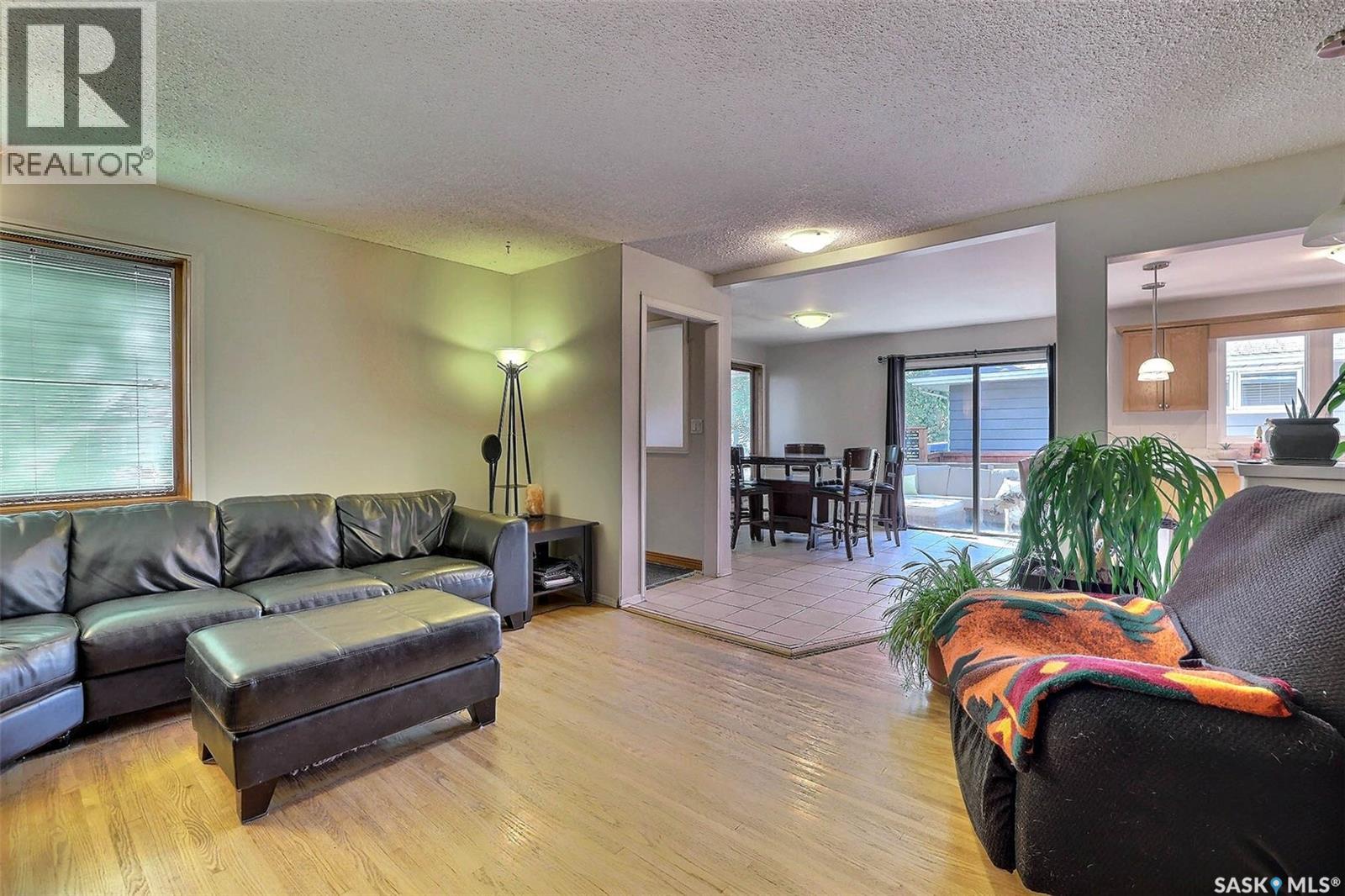 Photo 7 of 3428 Wascana Street, Regina SK