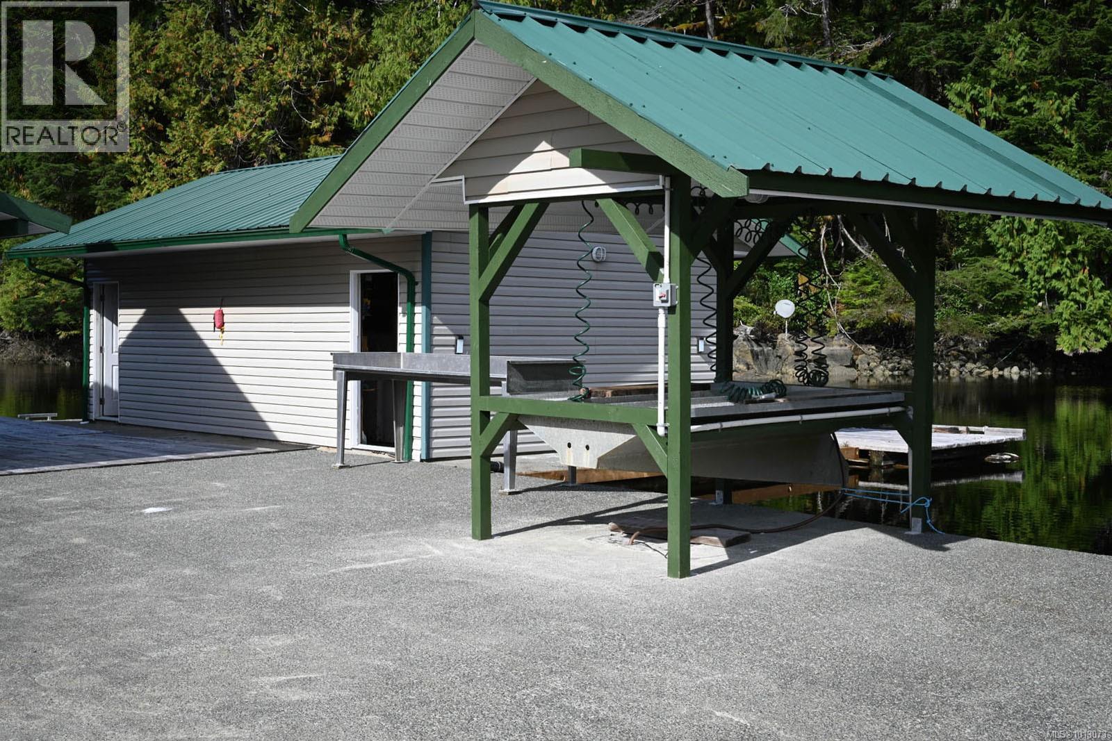 00 Tlupana Inlet - 33