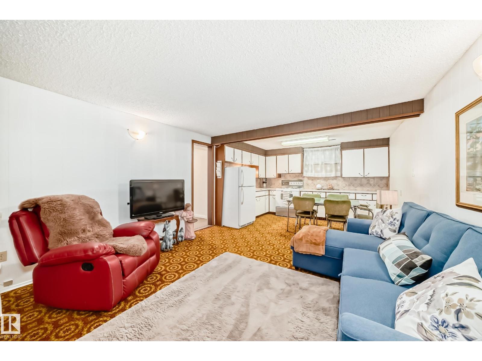 Photo 29 of 7012 132 Av Nw, Edmonton AB