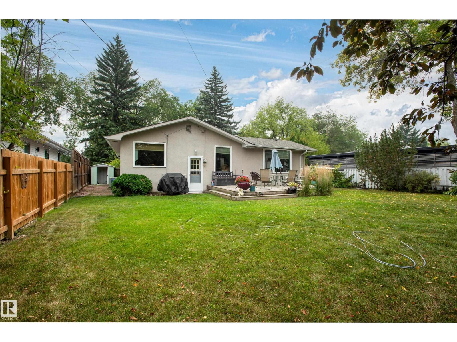 Photo 29 of 7614 149 St Nw, Edmonton AB