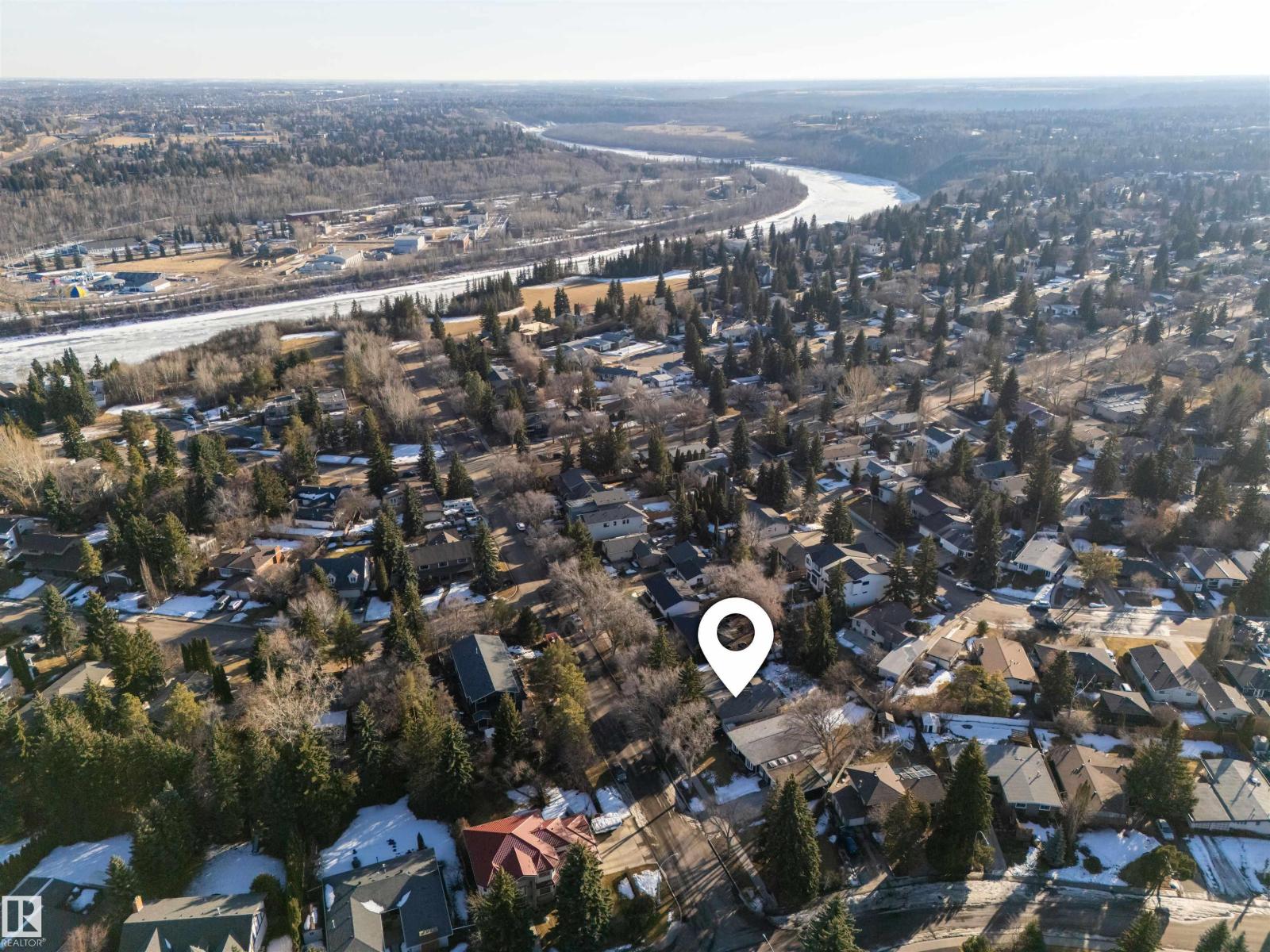Photo 33 of 7614 149 St Nw, Edmonton AB