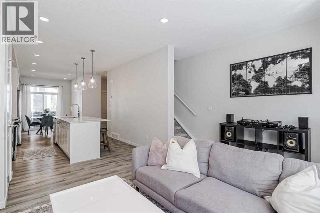Photo 7 of 1411 355 Nolancrest Heights Nw, Calgary AB