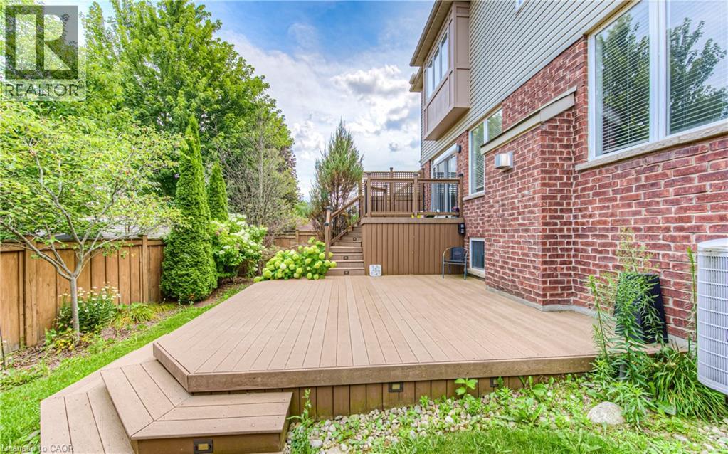 Photo 33 of 93 Tremaine Drive, Kitchener ON