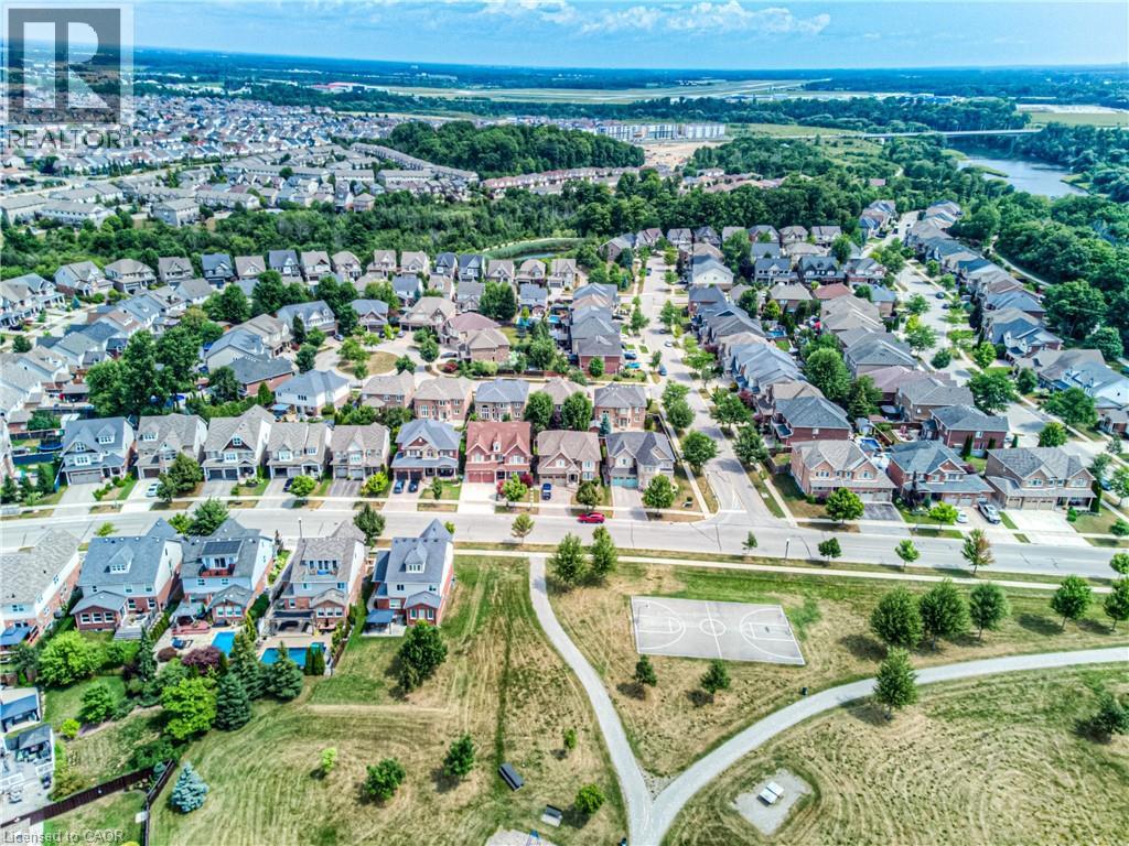 Photo 35 of 93 Tremaine Drive, Kitchener ON