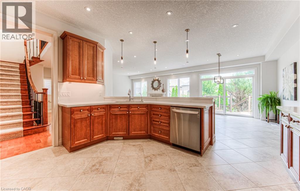 Photo 13 of 93 Tremaine Drive, Kitchener ON