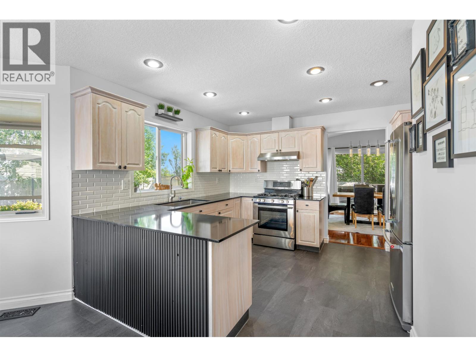 Photo 14 of 6689 Westmount Crescent, Prince George BC