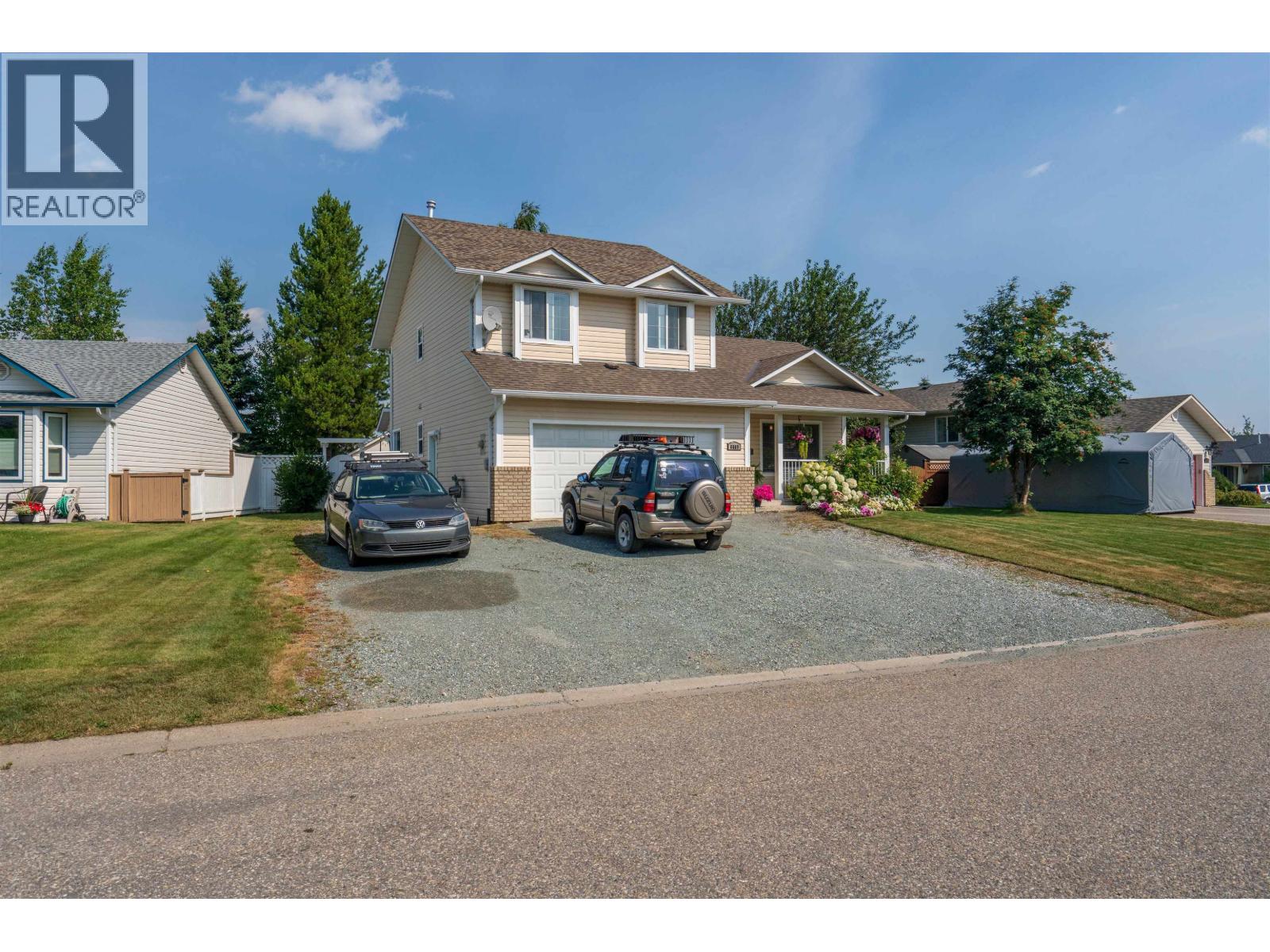 Photo 2 of 6689 Westmount Crescent, Prince George BC