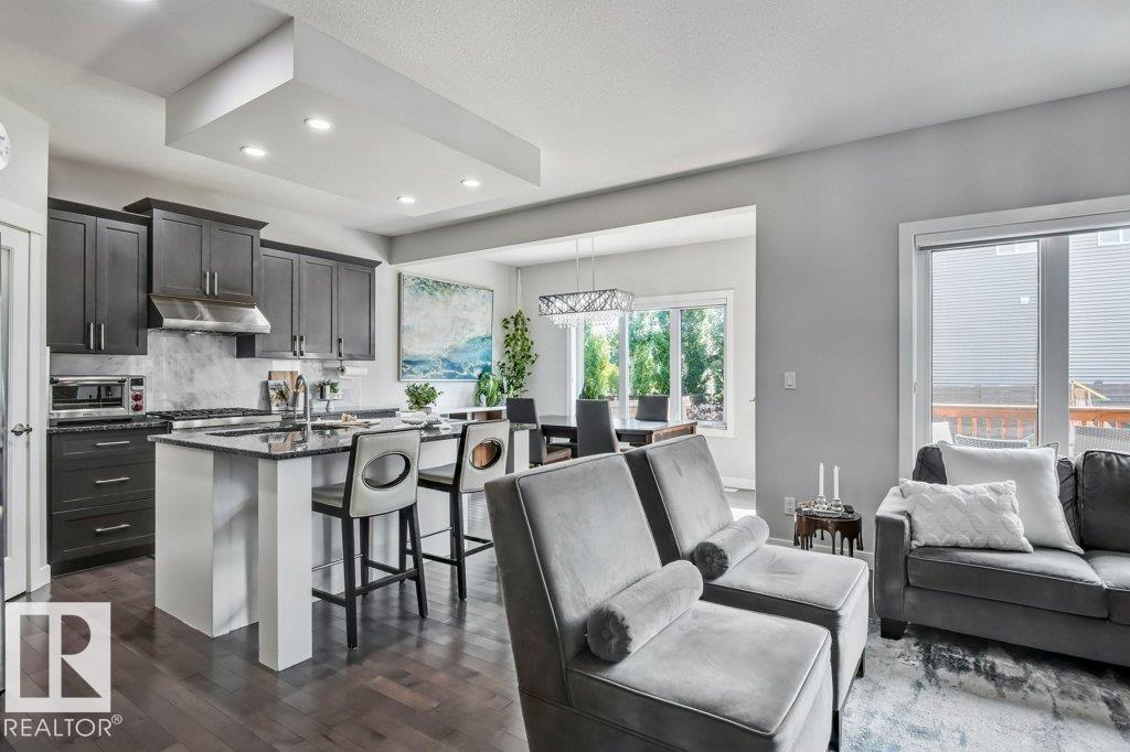 Photo 5 of 2469 Ware Cr Nw, Edmonton AB