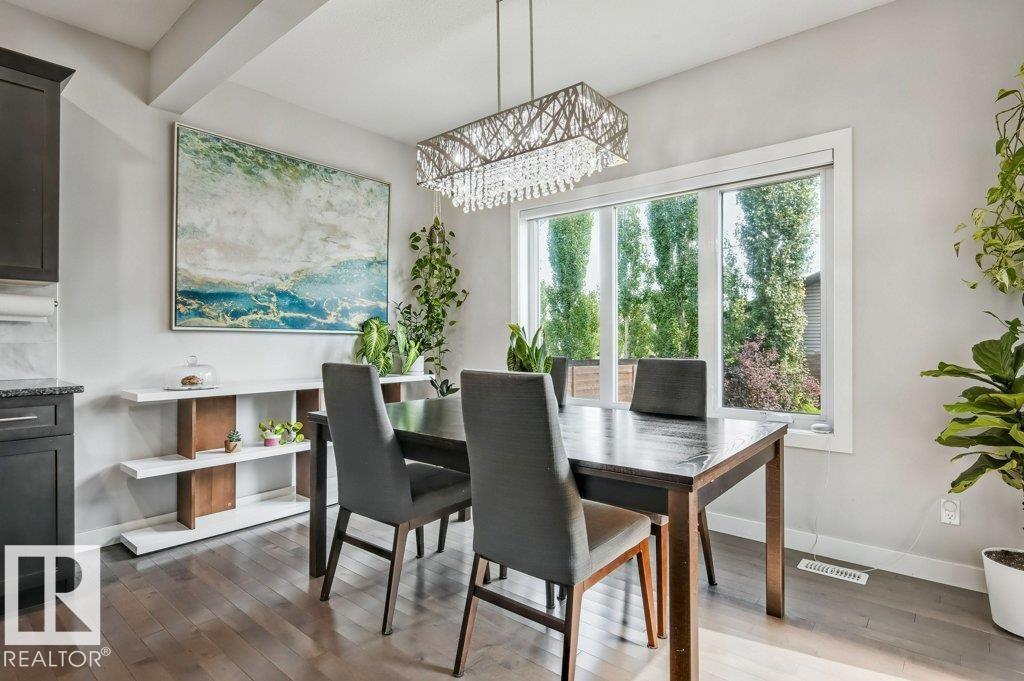 Photo 13 of 2469 Ware Cr Nw, Edmonton AB