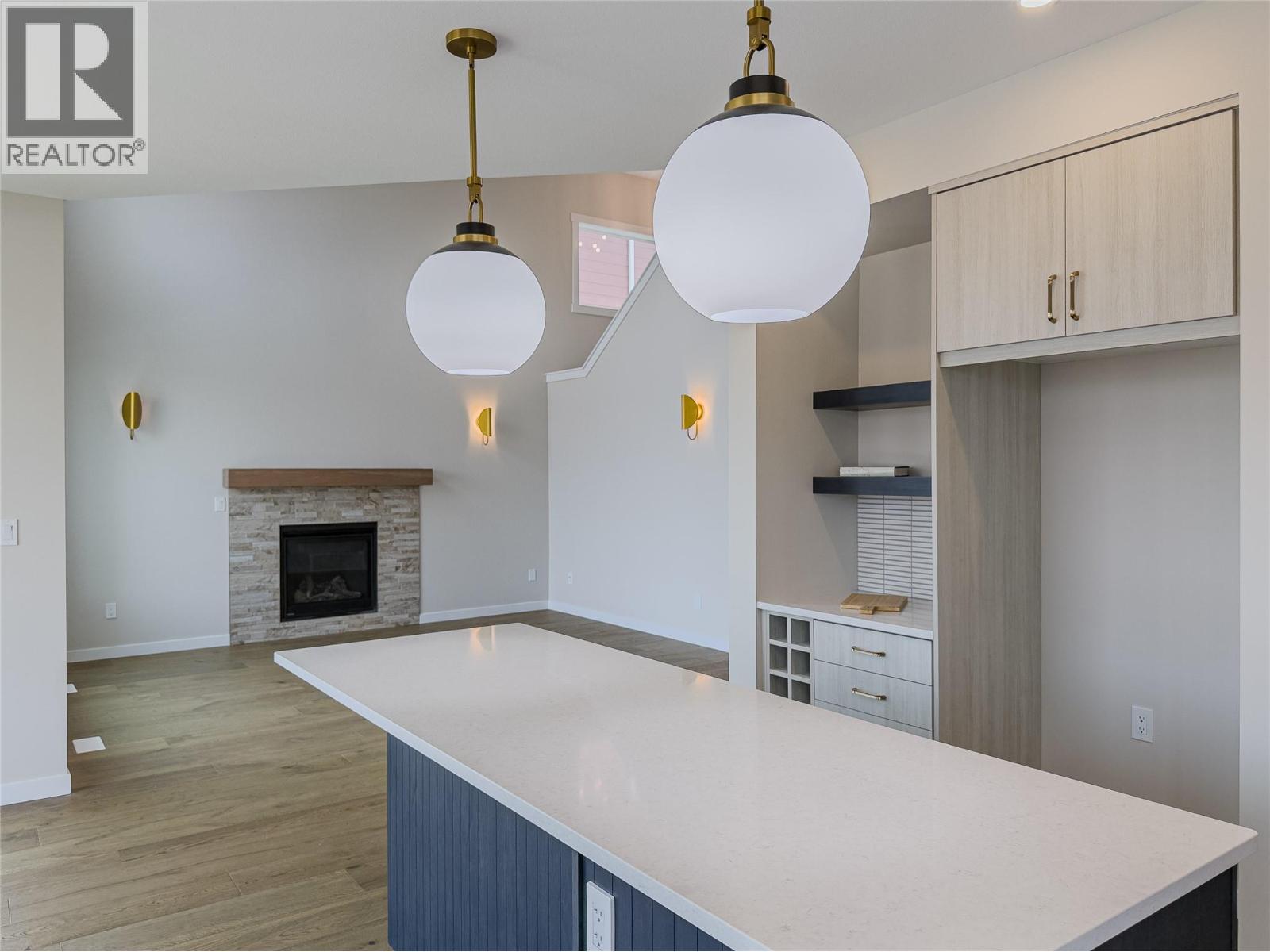 Photo 12 of 1571 Emerald Drive, Kamloops BC
