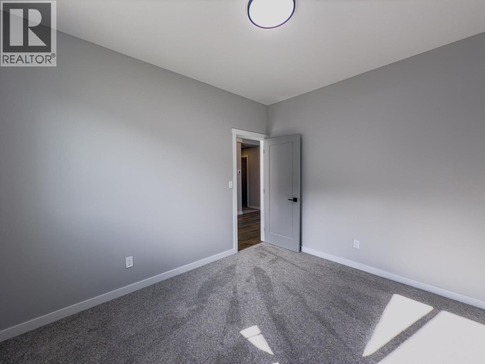 Photo 18 of 1571 Emerald Drive, Kamloops BC