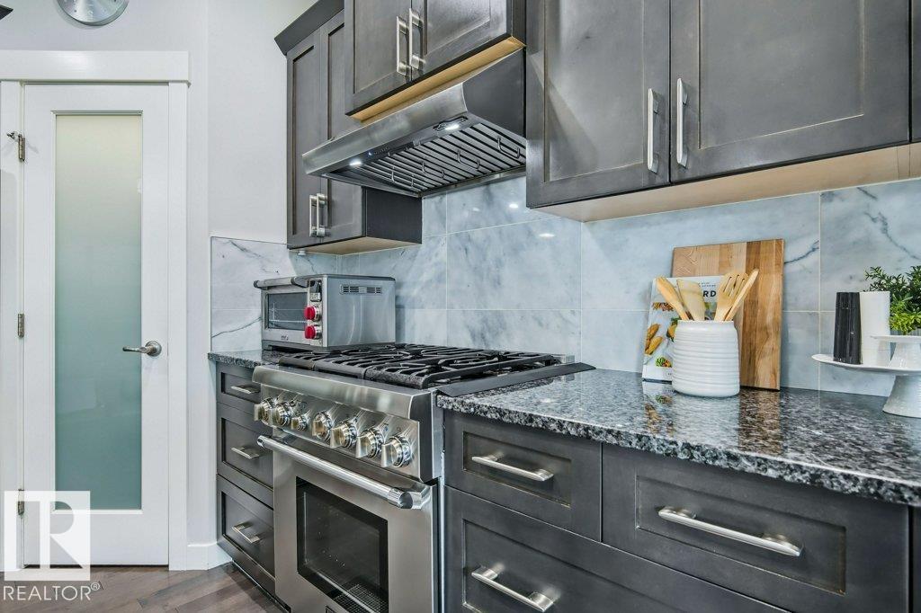 Photo 9 of 2469 Ware Cr Nw, Edmonton AB