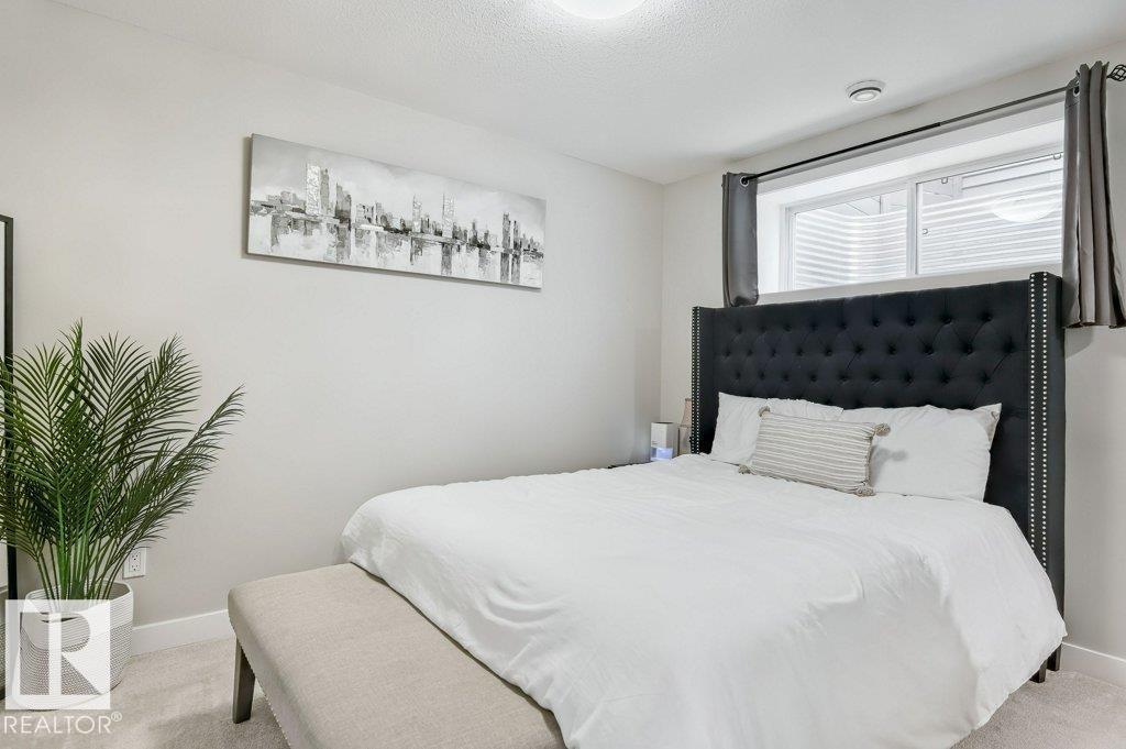 Photo 41 of 2469 Ware Cr Nw, Edmonton AB