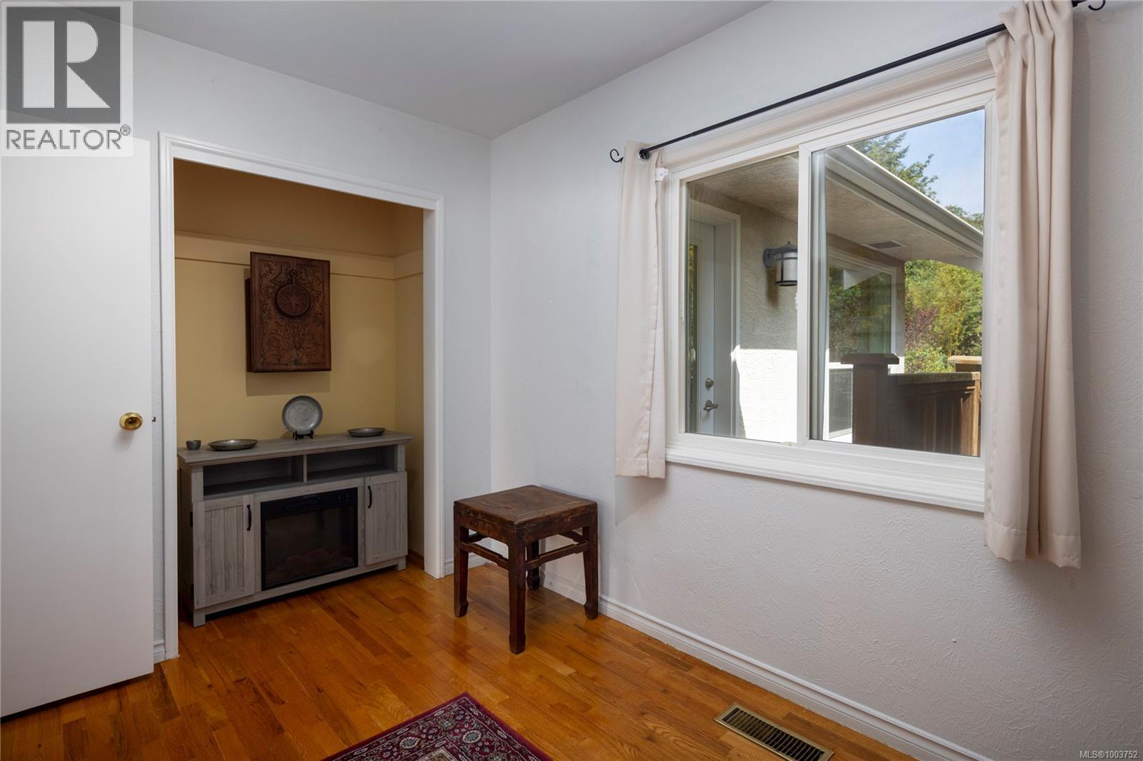 Photo 21 of 2070 Mcneill Ave, Oak Bay BC