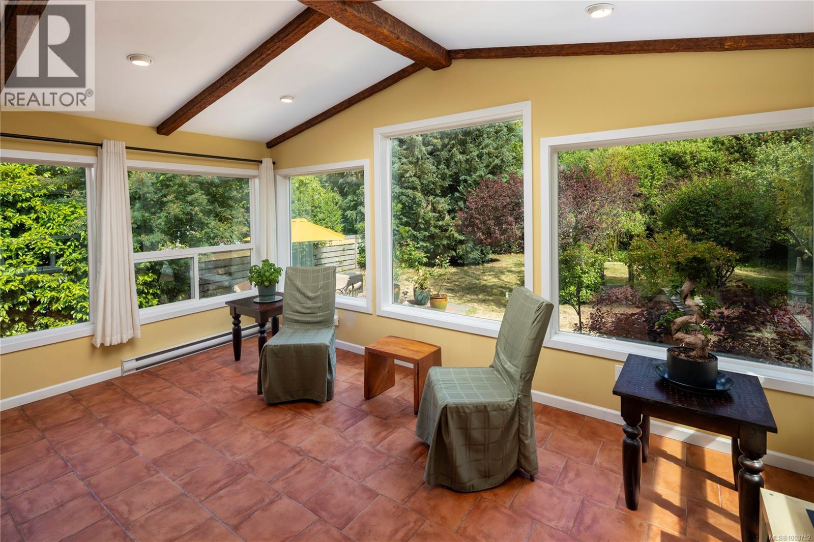 Photo 12 of 2070 Mcneill Ave, Oak Bay BC