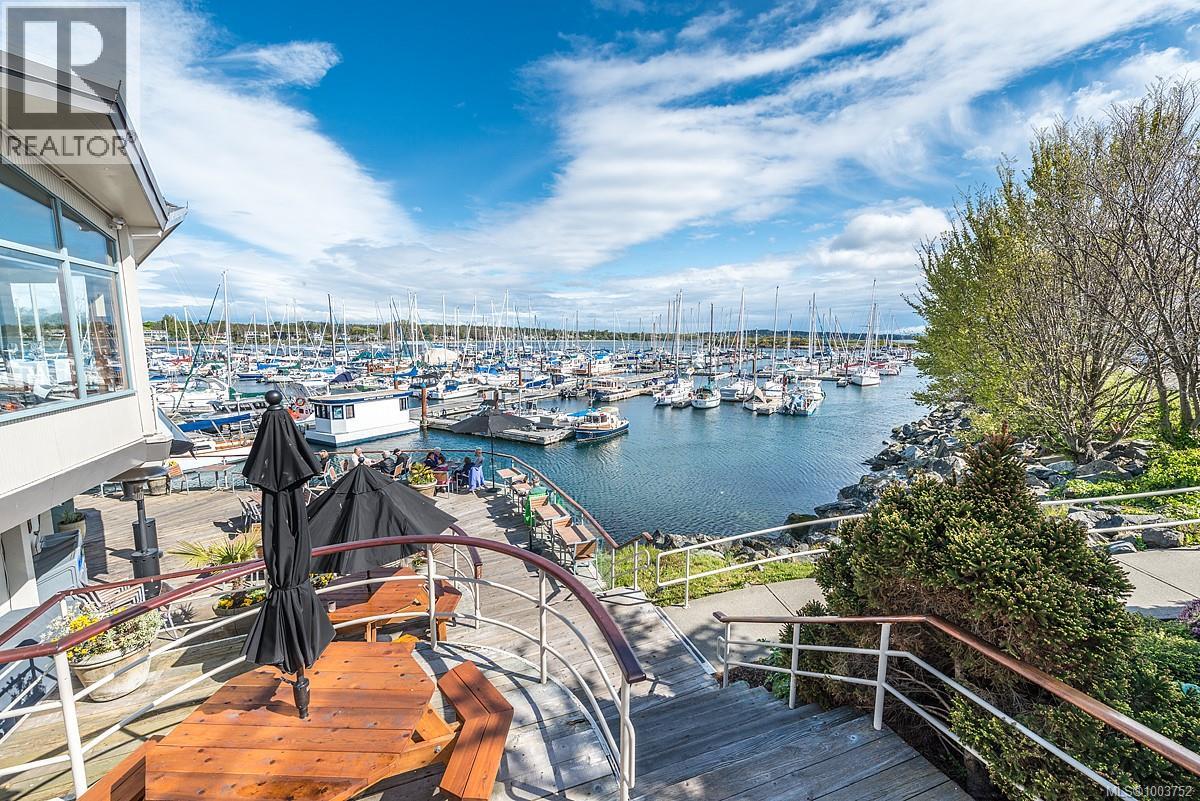 Photo 56 of 2070 Mcneill Ave, Oak Bay BC