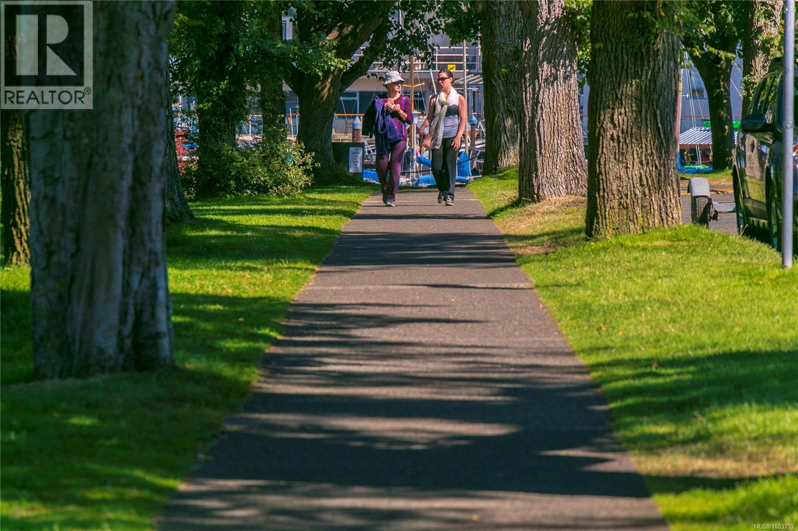 Photo 52 of 2070 Mcneill Ave, Oak Bay BC