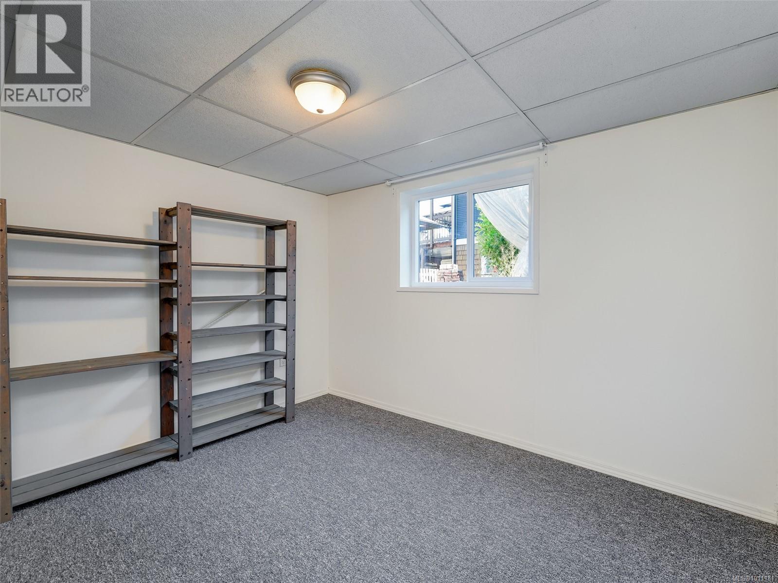 Photo 25 of 1844 Kings Rd, Saanich BC