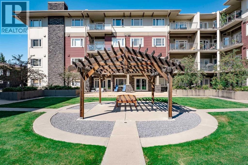 Photo 7 of 335 11 Millrise Drive Sw, Calgary AB