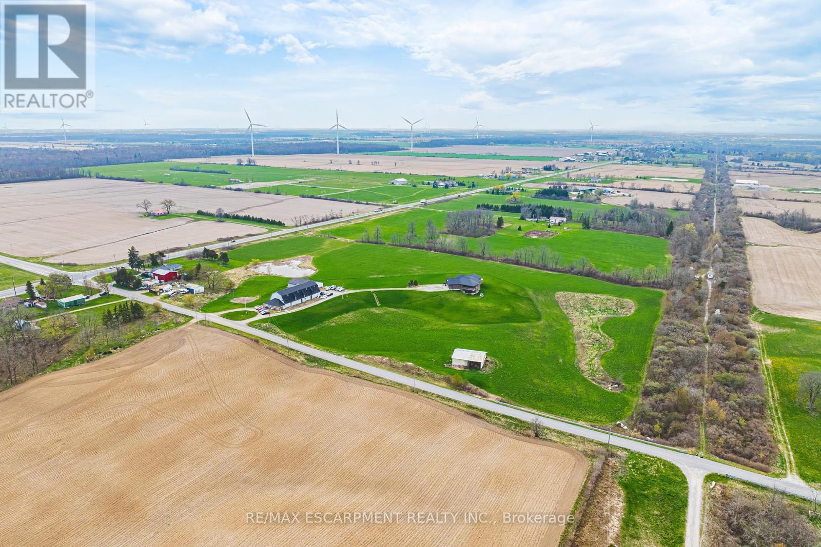 Photo 34 of 15 Reeds Road, Haldimand ON