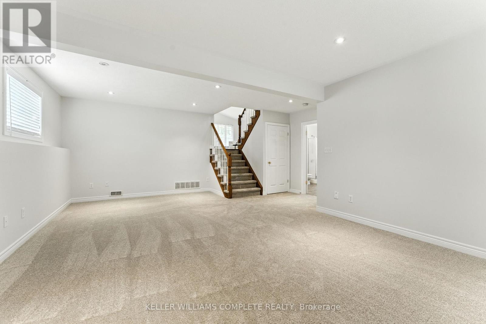 Photo 25 of 25 Mapleview Drive, Haldimand ON