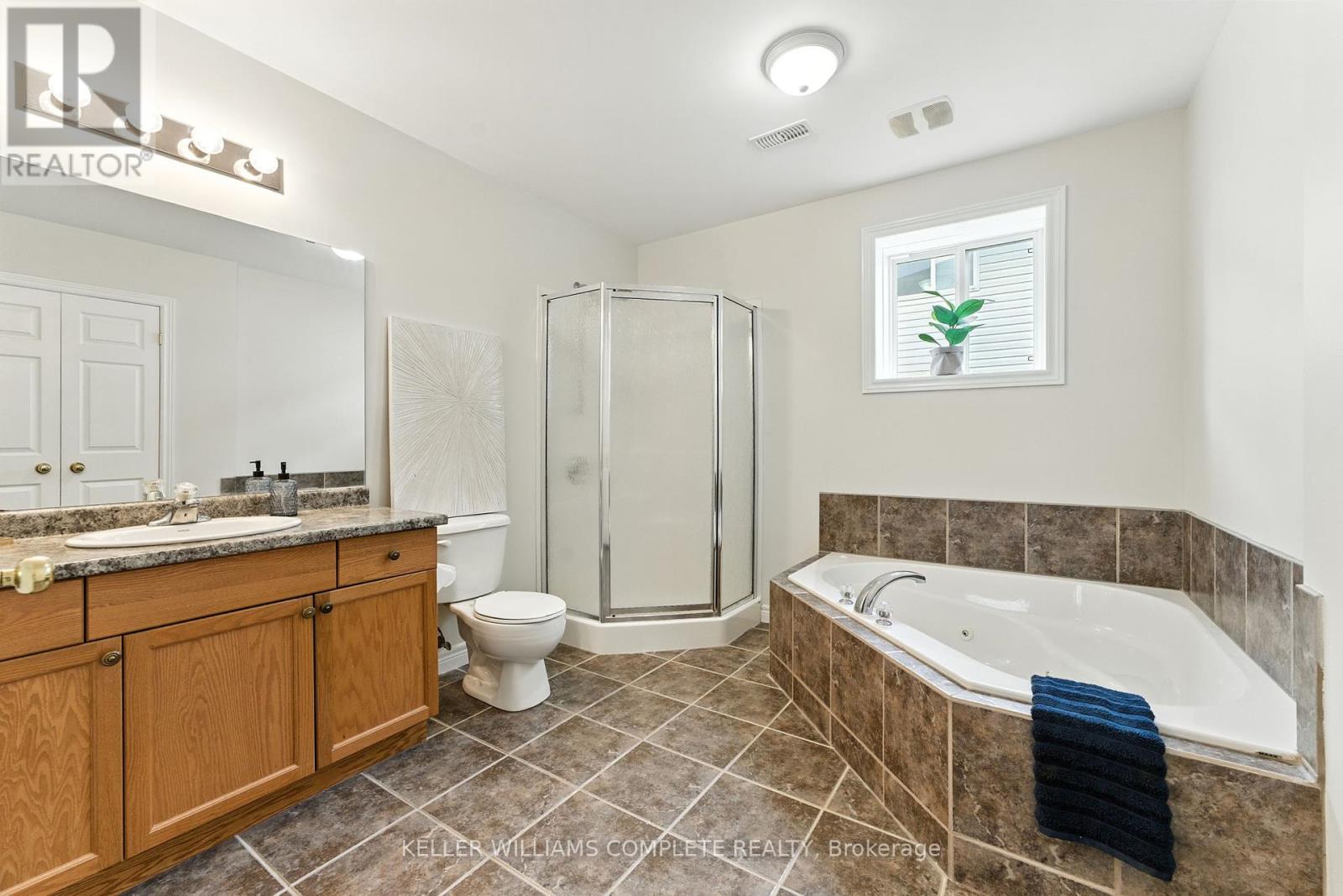 Photo 30 of 25 Mapleview Drive, Haldimand ON