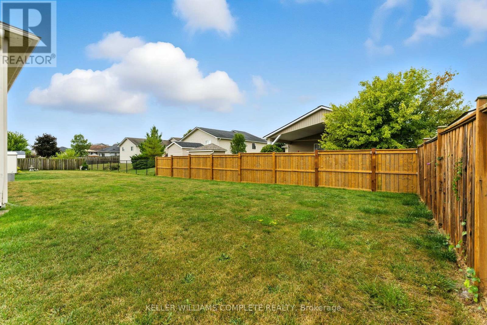 Photo 39 of 25 Mapleview Drive, Haldimand ON