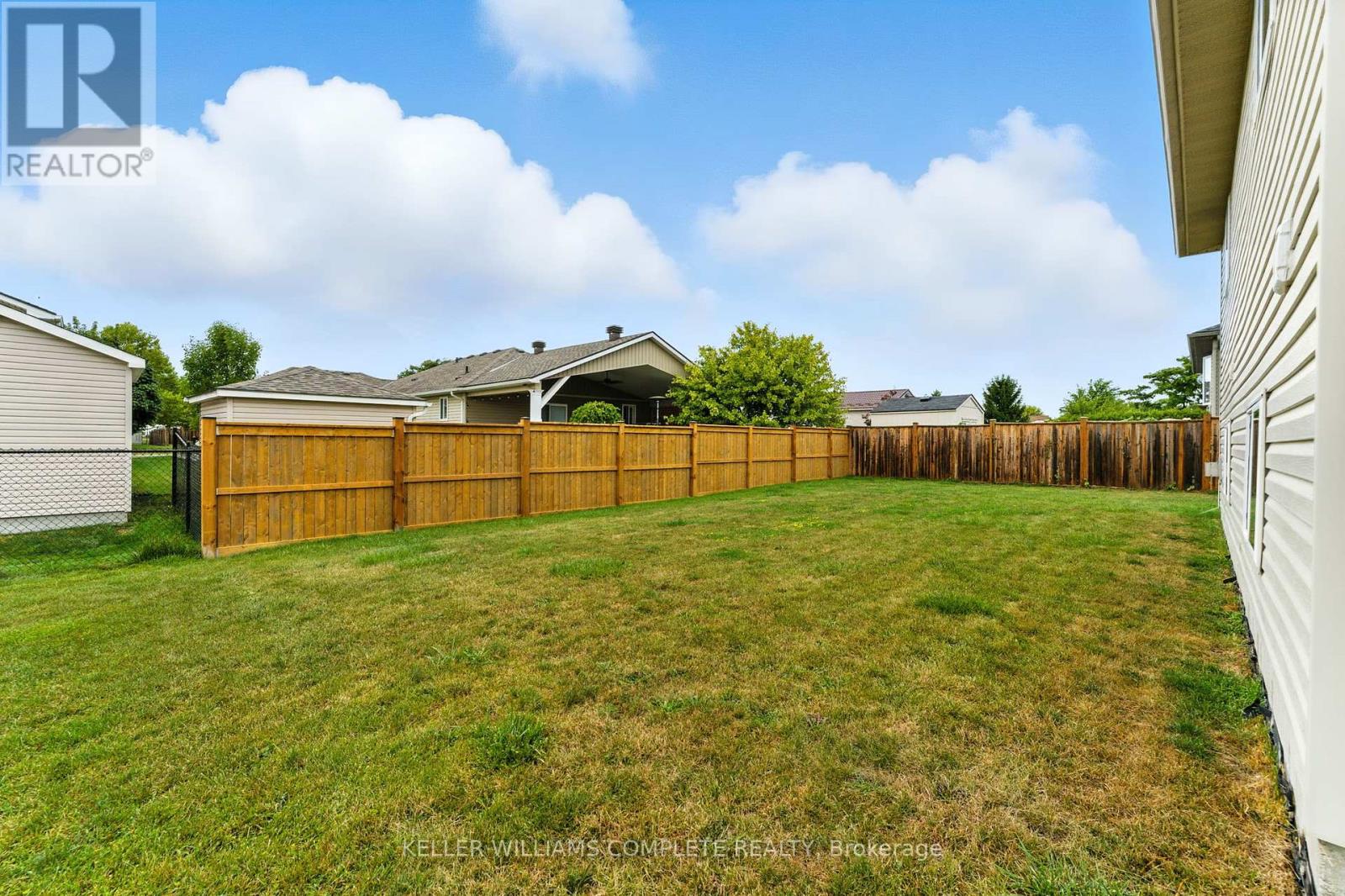 Photo 35 of 25 Mapleview Drive, Haldimand ON
