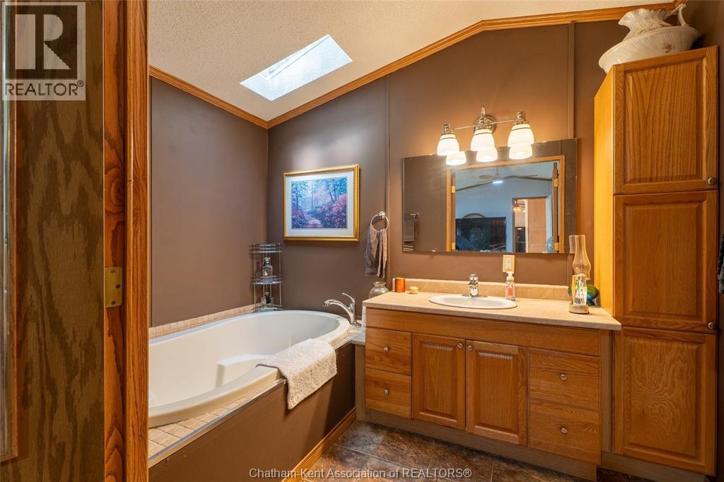 Photo 15 of 29338 Jane Road Unit 20, Thamesville ON