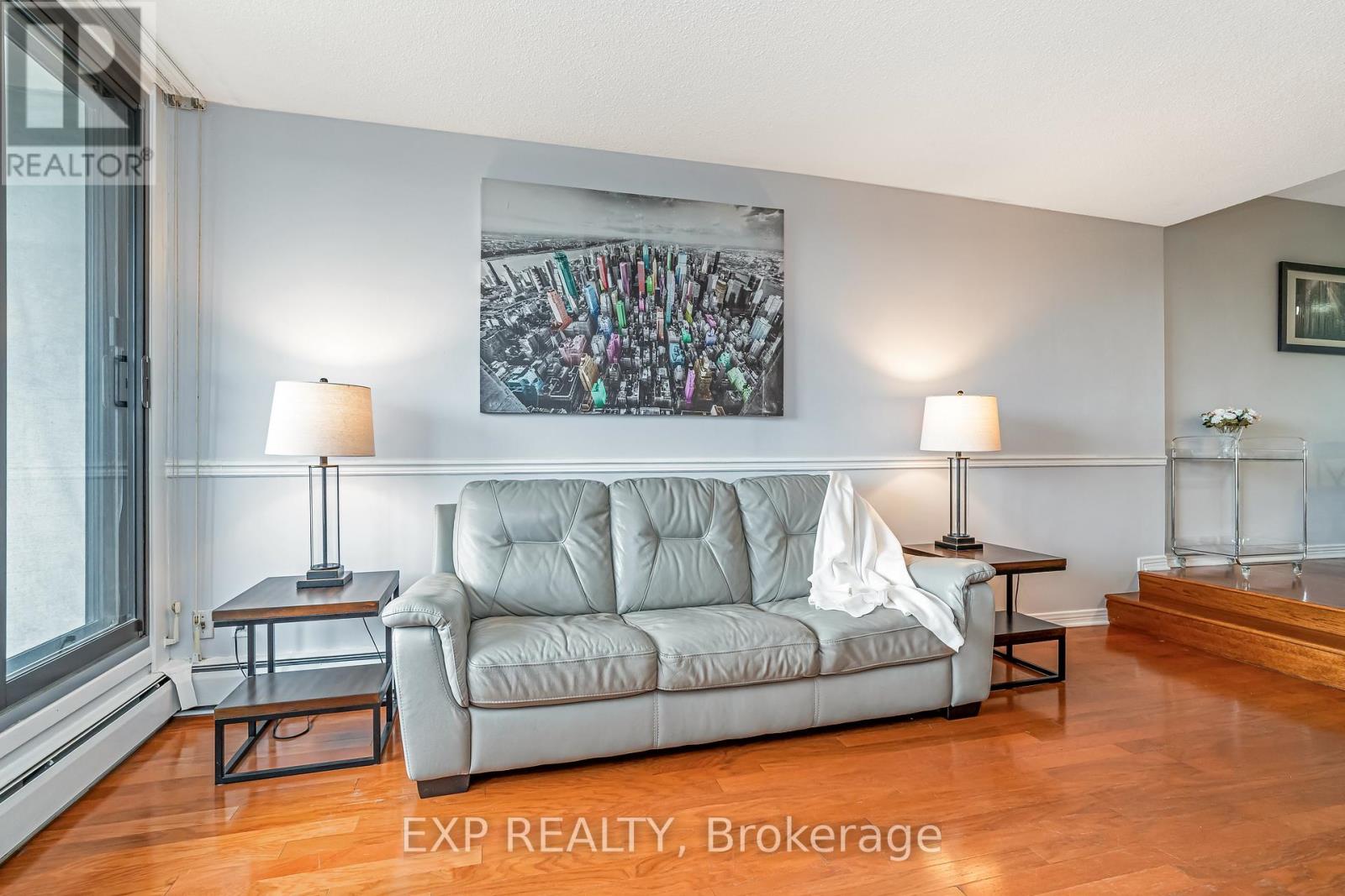Photo 10 of 101 415 Greenview Avenue, Ottawa ON