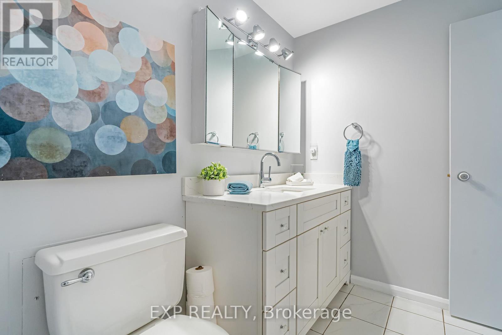 Photo 22 of 101 415 Greenview Avenue, Ottawa ON